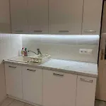 Appartamento With A - C In 55040