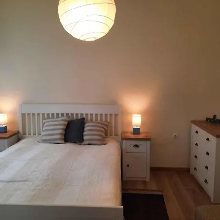 With A - C In 55040 Apartament *