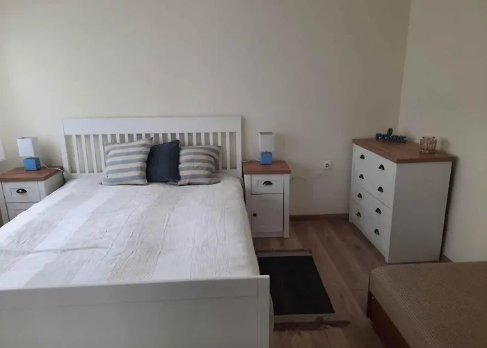 Apartament With A - C In 55040 *