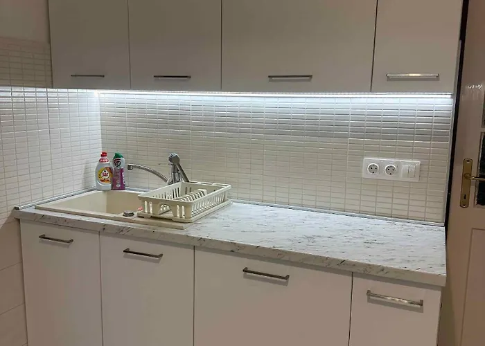 Apartament With A - C In 55040